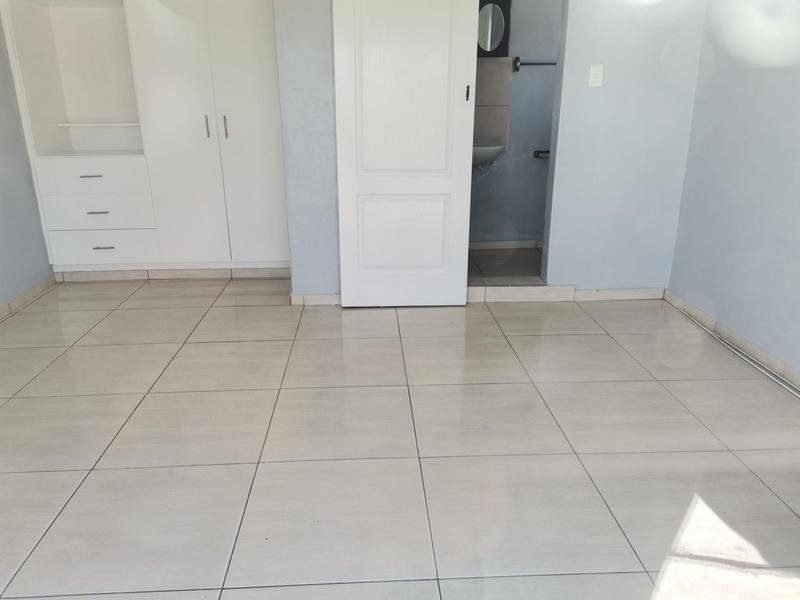 To Let 1 Bedroom Property for Rent in Forest Glade Western Cape